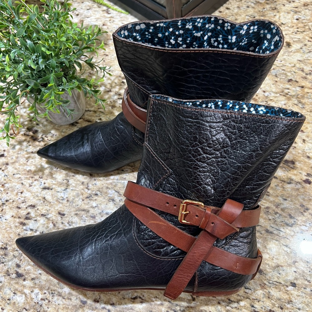 Louis Vuitton Textured Leather Pointed Toe Brown Black Boots 39.5